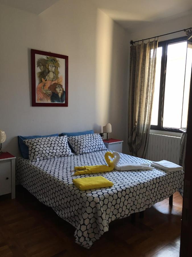 Appartamento Sotto Il Tetto di Sofia Firenze Esterno foto